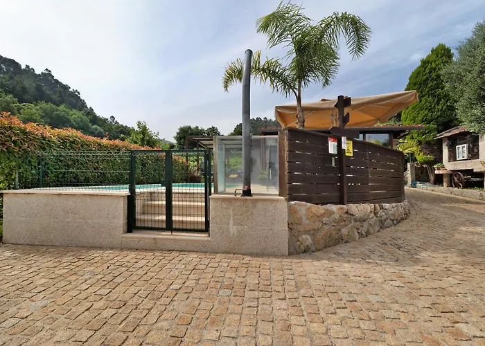 Quinta Da Cevidade 度假居 *